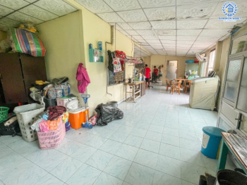 *****บ้านแฝดมือสองย่านปทุมธานี ม.ธัญญาพร1 รังสิต-นครนายก บนเนื้อที่กว้างถึง 52 ตร.ว. ฟังก์ชัน 3 ห้องนอน 1 ห้องน้ำ 2 ที่จอดรถ แถม 3 เครื่องปรับอากาศ บนทำเลดี ออกต่างจังหวัดง่าย เชื่อมต่อถ.รังสิต-นครนายก, ถ.ธัญบุรี, ถ.กาญจนาภิเษก ใกล้ฟิวเจอร์ปาร์ค รังสิต จองด่วน!